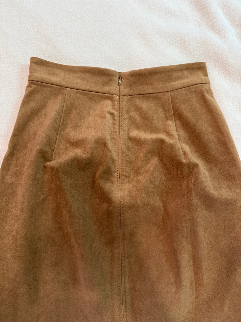 Wilfred Suede Pencil Skirt in Brown (Aritzia) - Picture 4 of 4